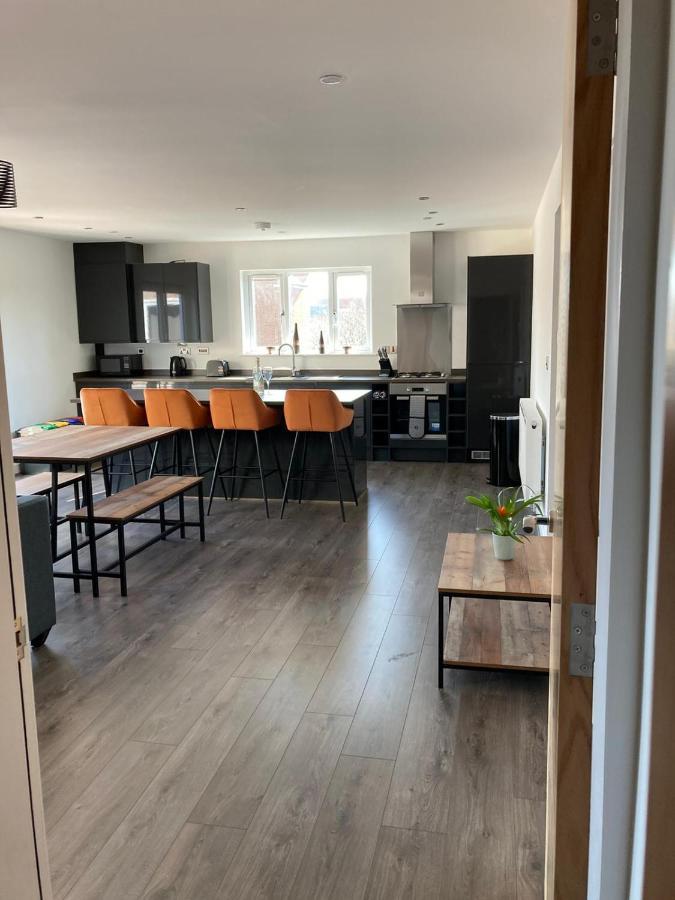 Spacious Newly Built Apartment Rhos On Sea, Colwyn Bay Rhôs-on-Sea Exterior foto